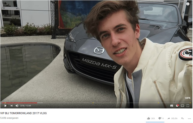 Vlogger Mazda Come Round